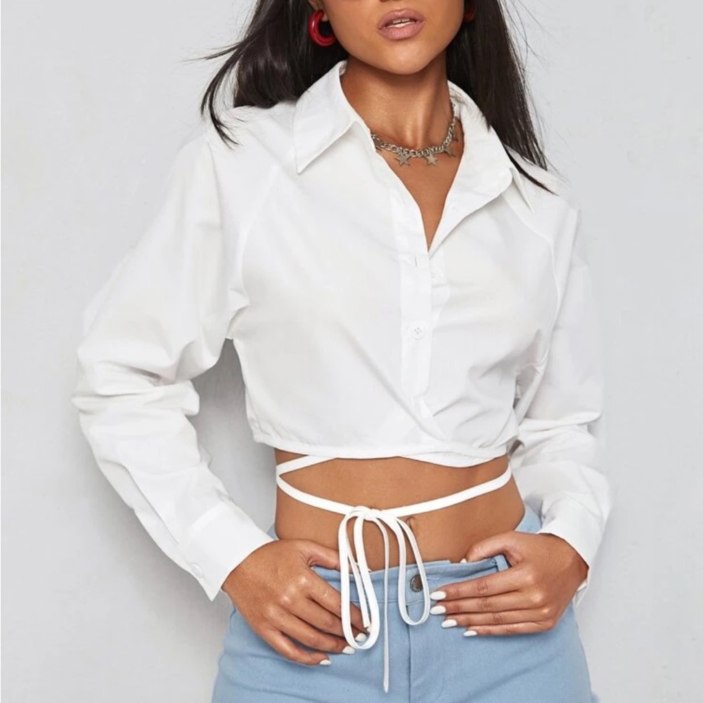 *LASTCHANCE* Lace Up Button Up